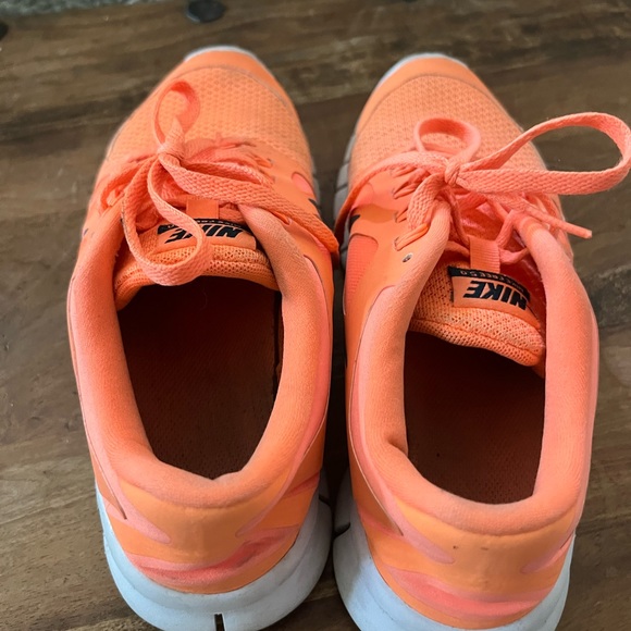 Nike Sneakers - Picture 3 of 4